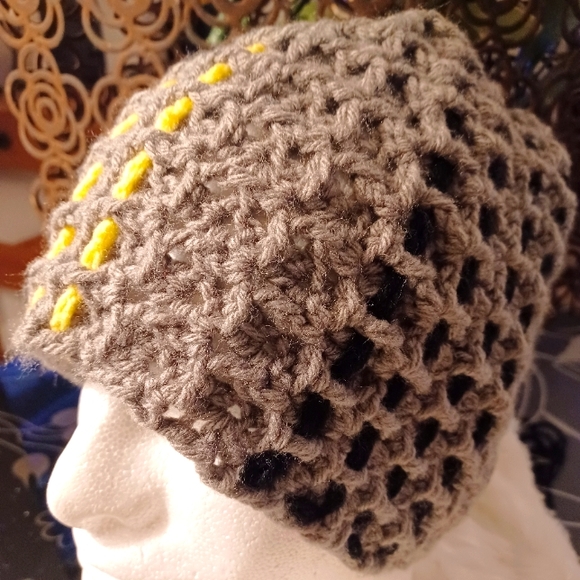 Hat - Picture 2 of 6